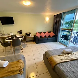 Apartment Holiday Lodge Apartment Cairns