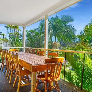 Holiday home Fuller Holidays - The Rock Belongil Byron Bay